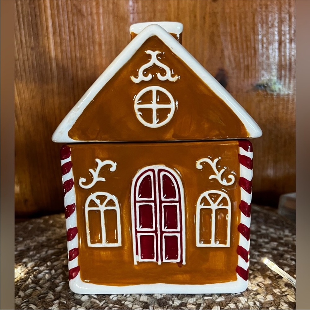 Gingerbread House